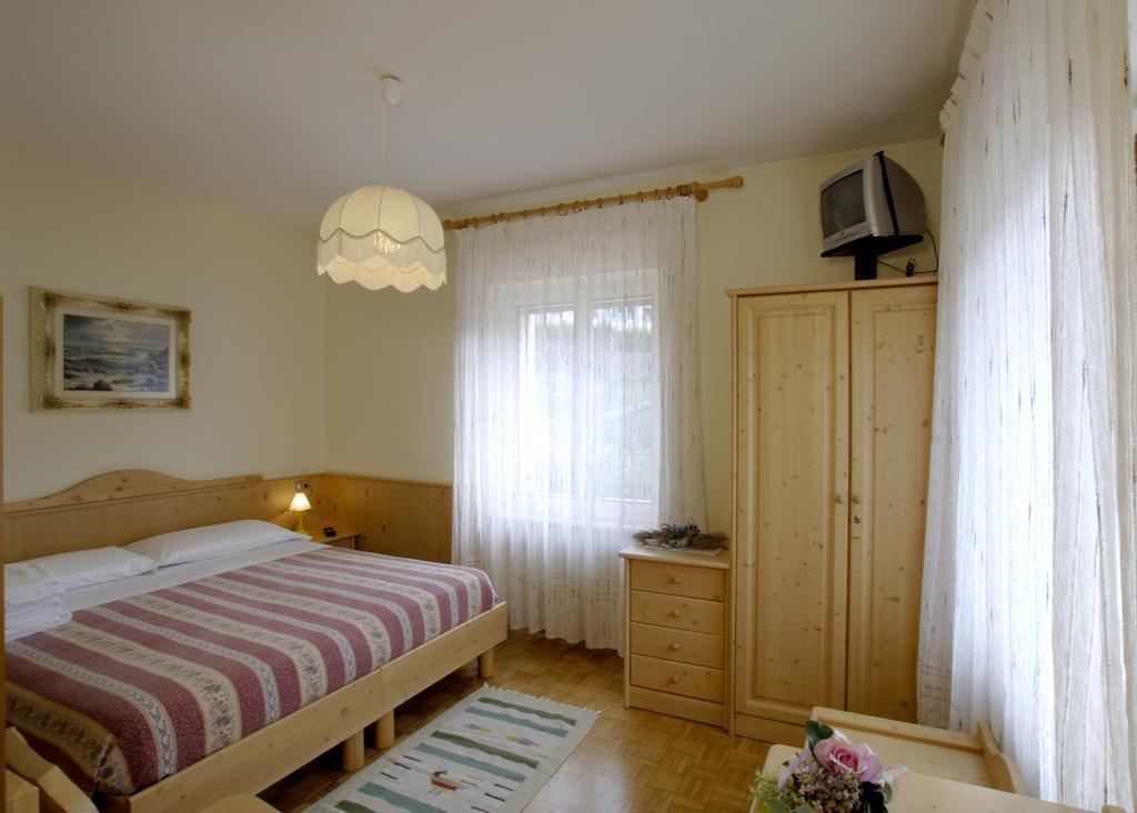 Hotel Zoldana Forno di Zoldo Exteriér fotografie
