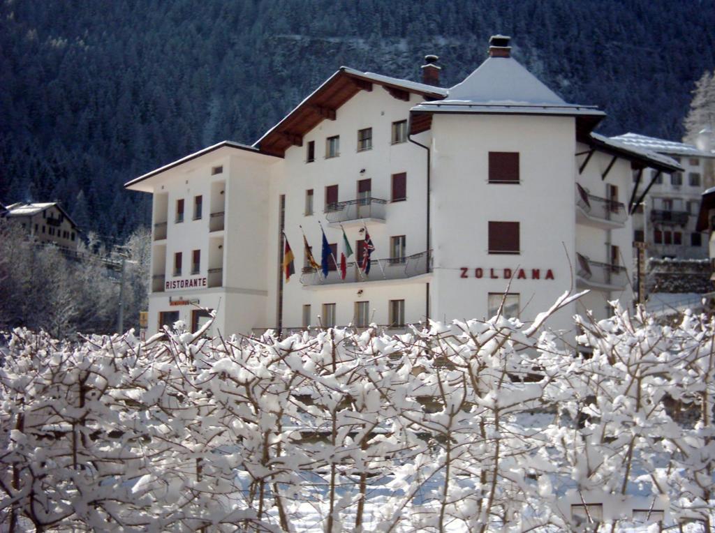 Hotel Zoldana Forno di Zoldo Exteriér fotografie