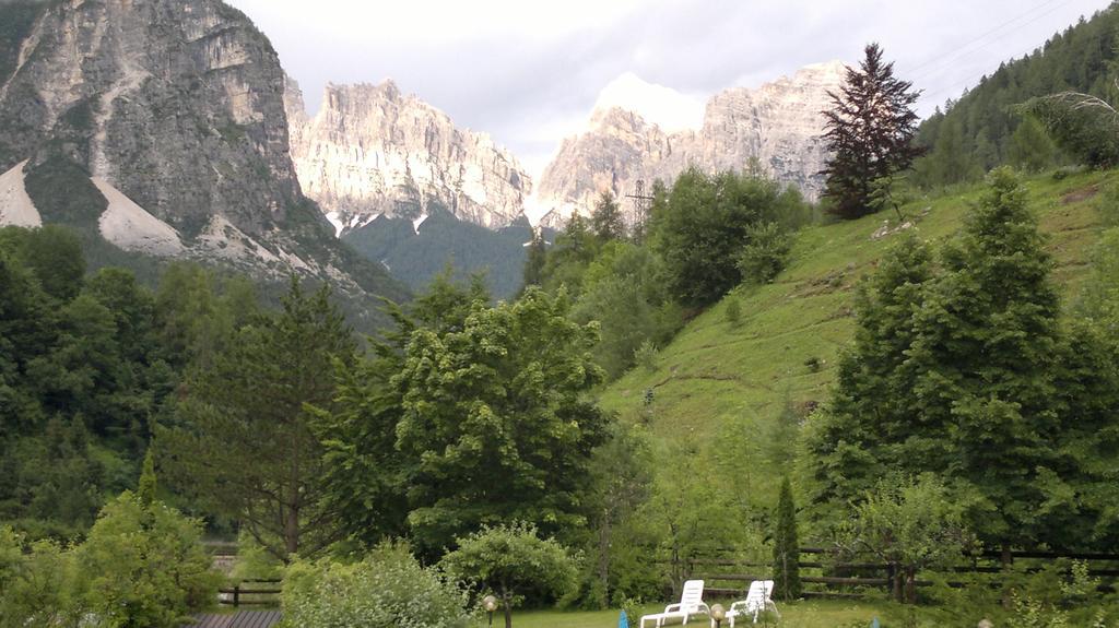 Hotel Zoldana Forno di Zoldo Exteriér fotografie